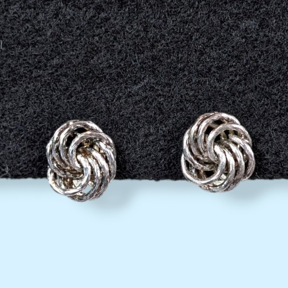(2/$20) Vintage Dainty Wire Swirl Stud Earrings